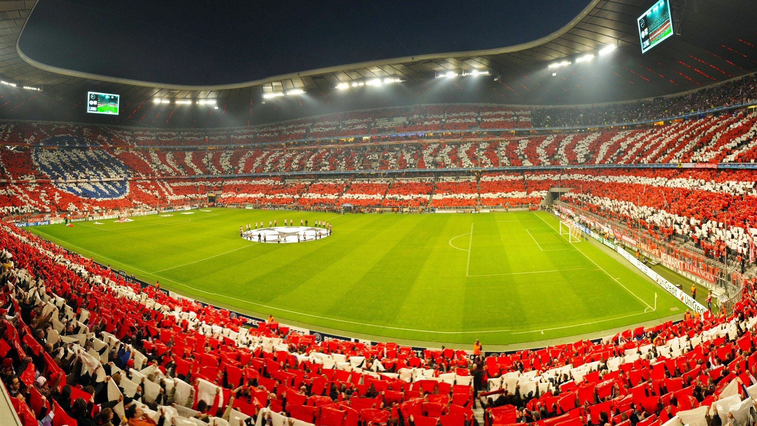 利兹联中场调度精妙，白玫瑰军团冲击欧战区，曼联利兹联为什么叫玫瑰德比